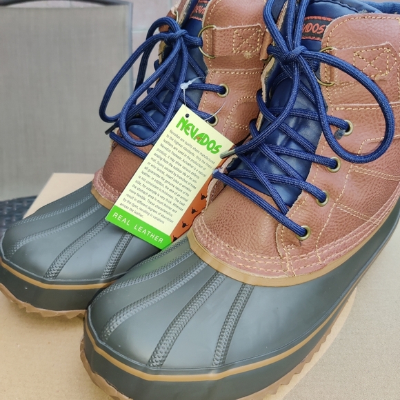 Nevados Mens Arkley Waterproof and Insulated Boot Cold Weather Snow Boot… - Picture 8 of 11